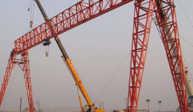 門式起重機(jī)路軌基本軌道鋼型號選擇(龍門吊路軌基本如何預(yù)埋件)