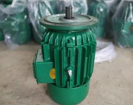 了解了龍門吊設(shè)備變壓器，對認識電動機有很大幫助