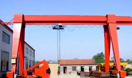 各型號(hào)規(guī)格門(mén)式起重機(jī)的配備專(zhuān)用工具怎么選擇