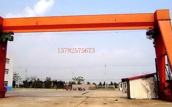 電動葫蘆廂式龍門吊 電動葫蘆廂式龍門吊