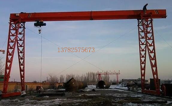 門式起重機(jī)軌道壓板應(yīng)如何選？