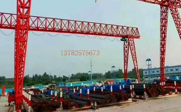 起重運(yùn)輸機(jī)械主要供電方式的介紹說明 起重運(yùn)輸機(jī)械主要供電方式的介紹說明