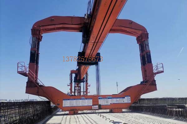 900噸輪胎提，900噸液壓運梁車