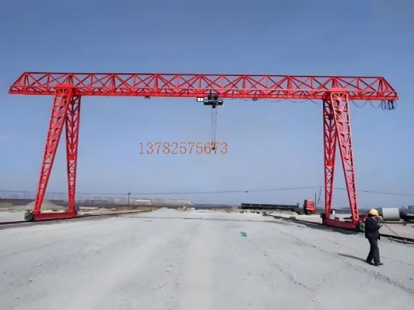 龍門吊門式起重機在操作前需要進(jìn)行哪些**檢查？